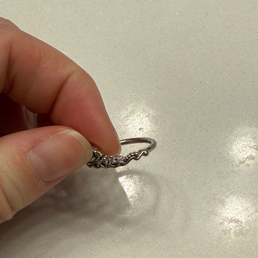Pandora Sterling Silver Tiara Ring - Picture 4 of 5